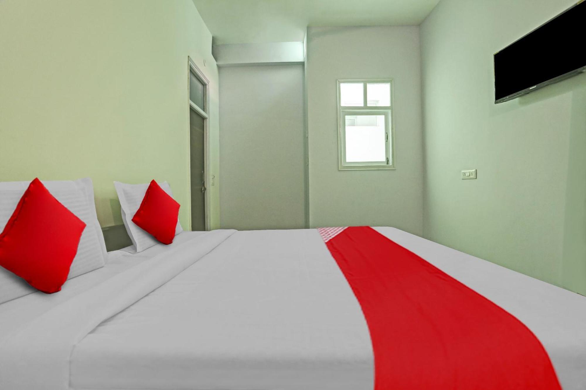 Hotel O Arya Residency Gurgaon Exterior foto
